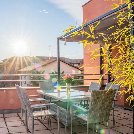 Splendido Con Terrazza Apartment